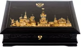 Шкатулка с янтарем "Столица" мореный дуб