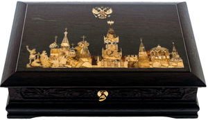 Box with amber "Stolitsa" (stained oak)