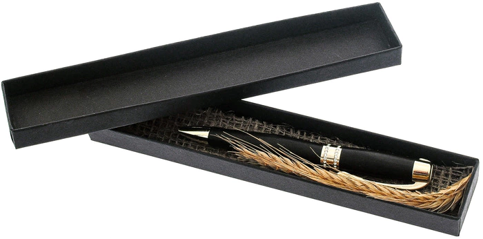 The handle made of stained oak "Princess" in a case