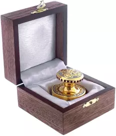 The "Gift" seal (red)