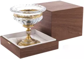 Статуэтка из янтаря "Китайская джонка" Статуэтка из янтаря "Китайская джонка"