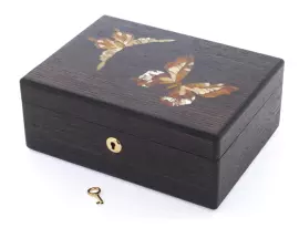 Шкатулка из мореного дуба "Лето"