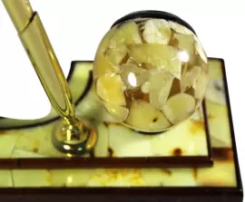 Amber table clock with "Ball" handle small