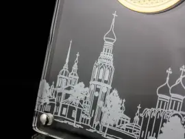 Корпоративная медаль на подставке из акрила Корпоративная медаль на подставке из акрила