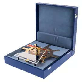 Бизнес-сувенир "Верным курсом"