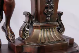 Часы из бука "Девушка с книгой" перламутр, бронза