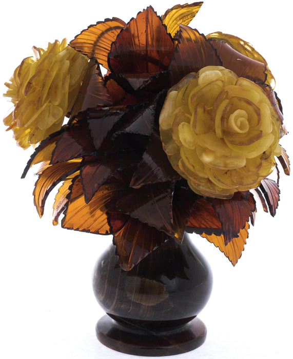 Vase with roses (onyx)