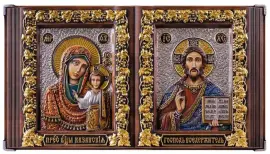 Икона-книга из бука "Казанская Богоматерь - Вседержитель" Икона-книга из бука "Казанская Богоматерь - Вседержитель"