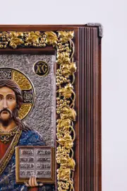 Икона-книга из бука "Казанская Богоматерь - Вседержитель" Икона-книга из бука "Казанская Богоматерь - Вседержитель"