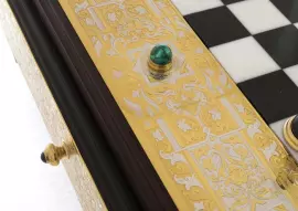 Шахматный ларец из малахита, белого мрамора и долерита "Элита" Златоуст