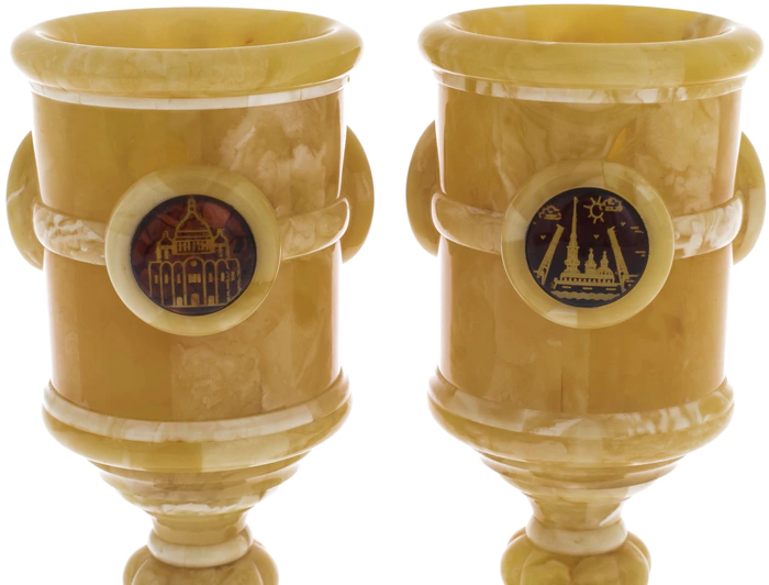 Set of amber cups "Two capitals"