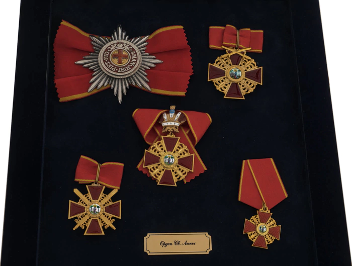 Set of the order "Anna"
