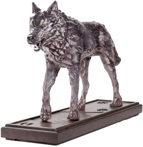 A statuette made of beech "Wolf" on a stand