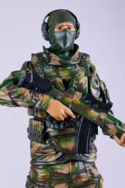 Статуэтка из бука "Солдаты ССО"