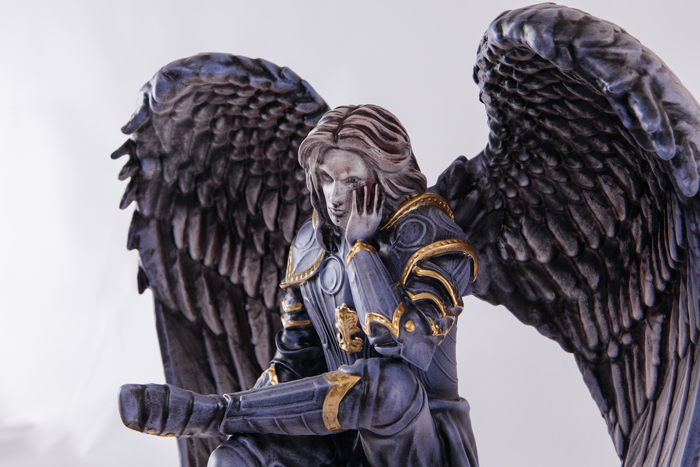 Beech statuette "Heavenly Warrior"