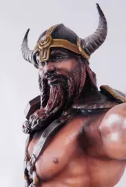 Статуэтка из бука "Викинг"