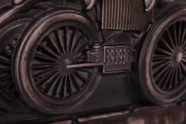 Панно из липы "Генри Форд"