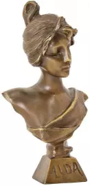 Скульптура бронзовая "Аида"