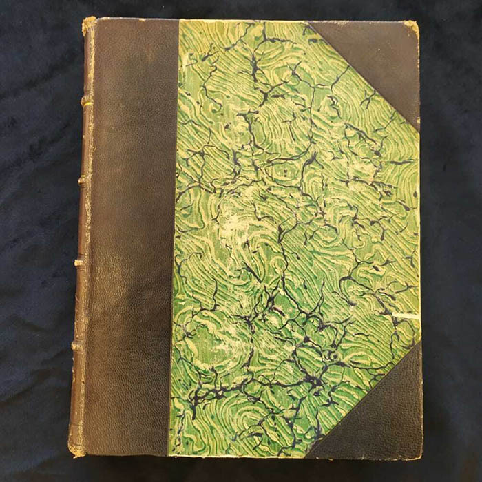 Книга «Histoire de la Banque de France» с автографом Габриэль Рамона