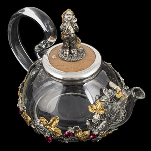 Чайник из серебра "Земляника"
