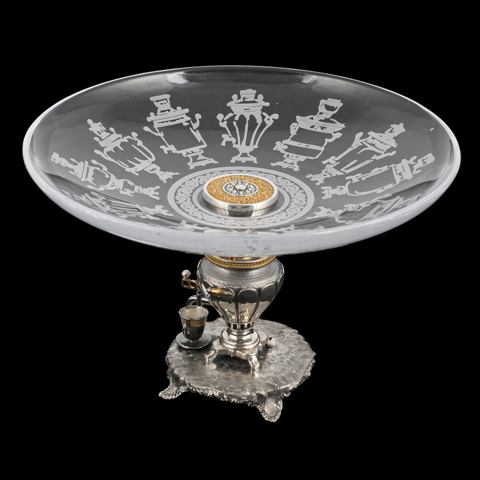 Lamb dish "Samovar Parade"