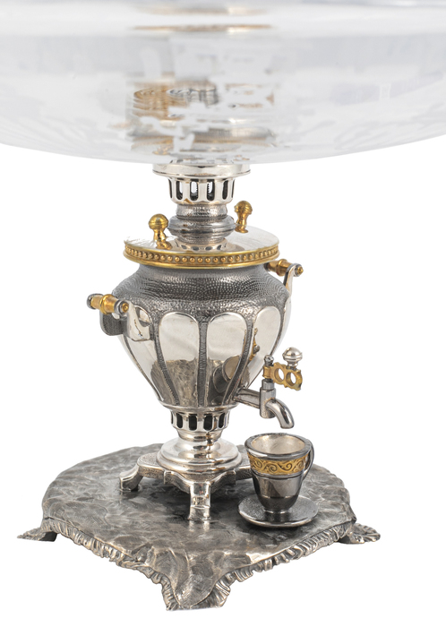 Lamb dish "Samovar Parade"
