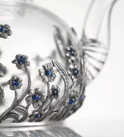 Чайник из серебра "Незабудки"