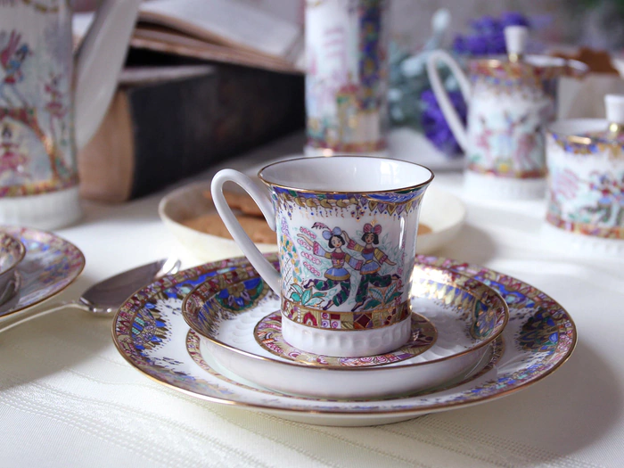 Vertical coffee set with Russian Ballet pattern for 6 persons (22 items)