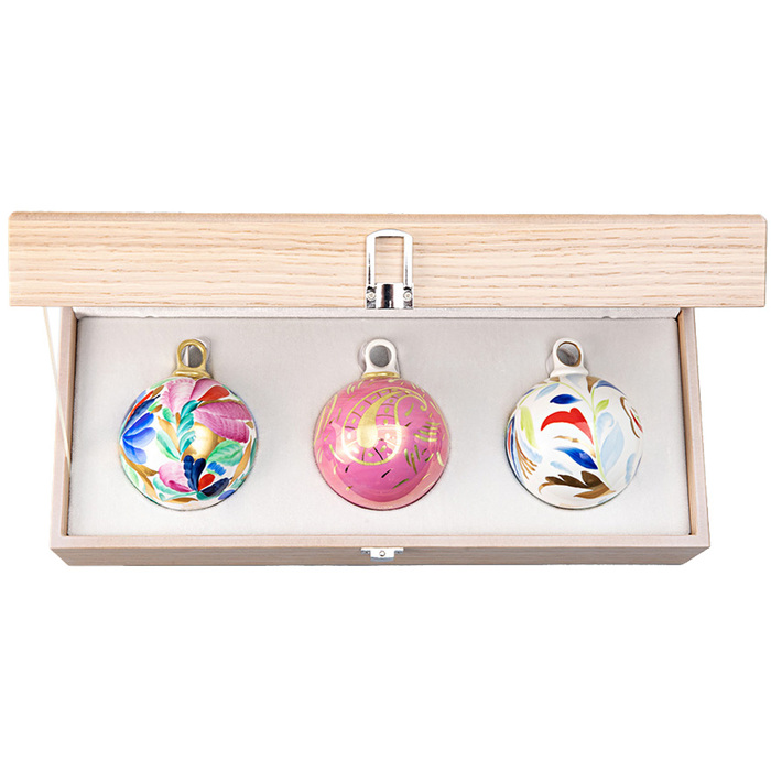 A set of Christmas balls with a loop "Christmas Colors"