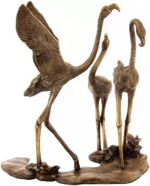 Скульптура бронзовая "Фламинго на озере"