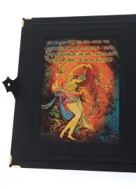 Книга в кожаном переплете "Омар Хайям. Рубаи" в коробе Книга в кожаном переплете "Омар Хайям. Рубаи" в коробе