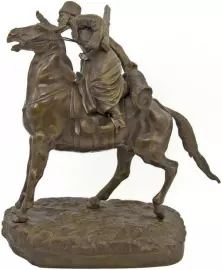 Скульптура бронзовая "Всадник, смотрящий вдаль"