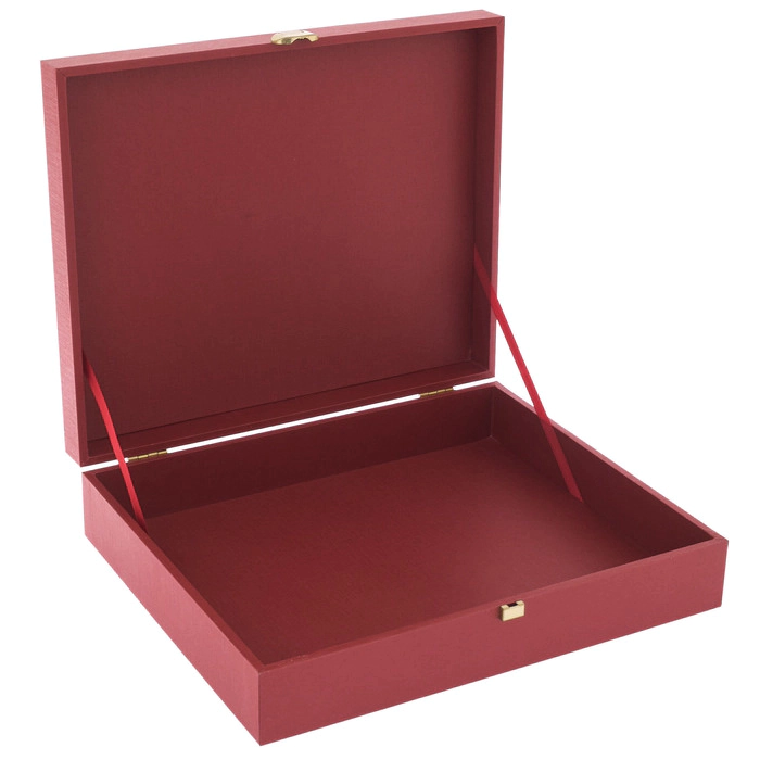 Gift box with accessories 34x28x8cm red
