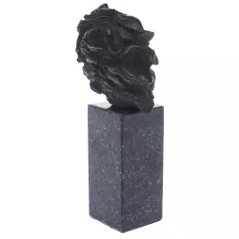 Авторская скульптура из бронзы "Голова льва"