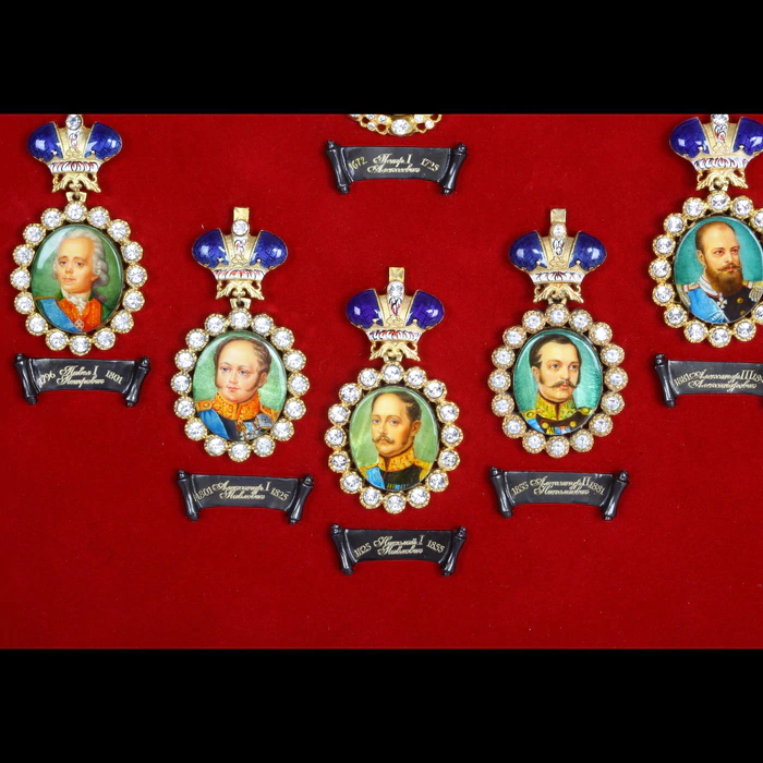 Set of "Russian Emperors" in a baguette