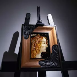 Wood and amber panel by Sandro Botticelli "Portrait of a young woman"