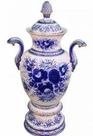 Ваза-кубок на подставке напольная с крышкой Ваза-кубок на подставке напольная с крышкой