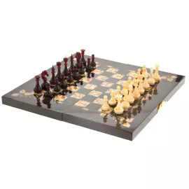 Шахматы из мореного дуба и янтаря "Флора"