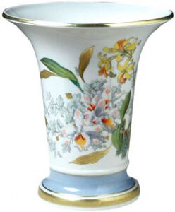 Porcelain vase "Empire" with a pattern of "Lilies"