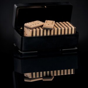 KADUN dominoes made of maple and wenge