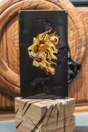 Нарды из мореного дуба и янтаря "Лев" коллекции "Легенды мира"