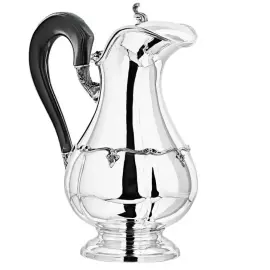 Кувшин серебряный с цветочным орнаментом и деревянной  ручкой и крышкой маленький