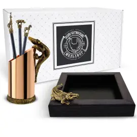 Медный набор канцелярский "Сафари" с чернением, 4 предмета: карандашница, 3 карандаша Медный набор канцелярский "Сафари" с чернением, 4 предмета: карандашница, 3 карандаша