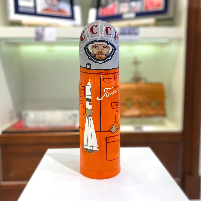 Champagne bottle, stylized as a portrait of Yuri Gagarin