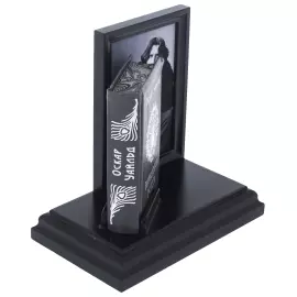 Book souvenir "Oscar Wilde: The Paradoxes of an aesthete"