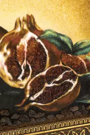 Картина из янтаря "Натюрморт с гранатом"