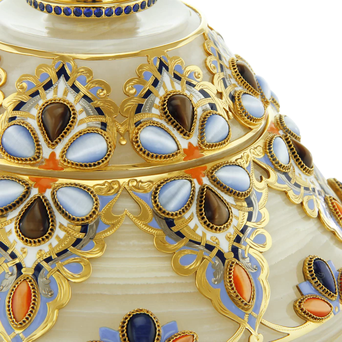The chest of white onyx "Tent" Zlatoust