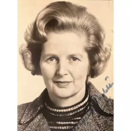 Фото с автографом политического деятеля Маргарет Тэтчер