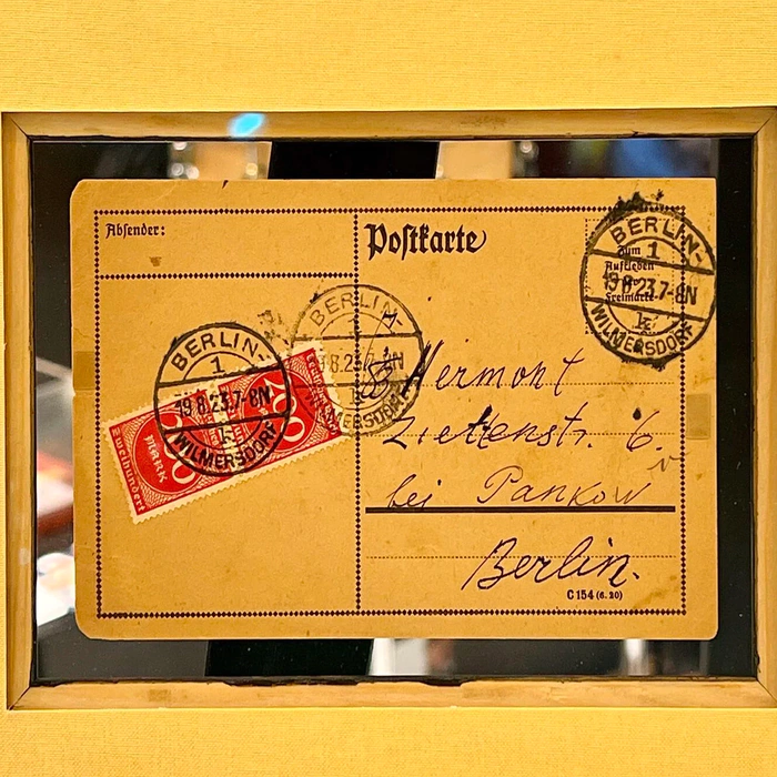 A handwritten postcard with an autograph and a wish from the artist Marc Chagall