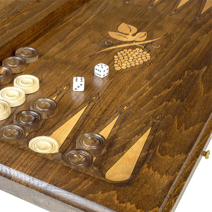 Chess + backgammon carved 4 50, Mkhitaryan